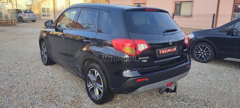 Suzuki Vitara LED/N.A.V.I/PANO