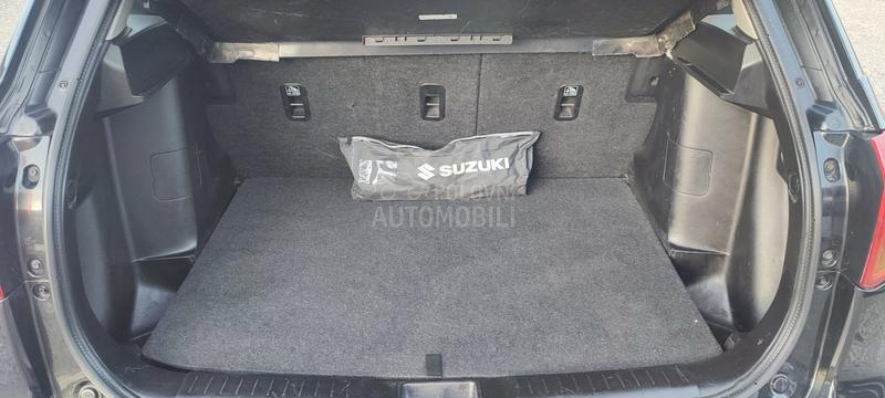 Suzuki Vitara LED/N.A.V.I/PANO