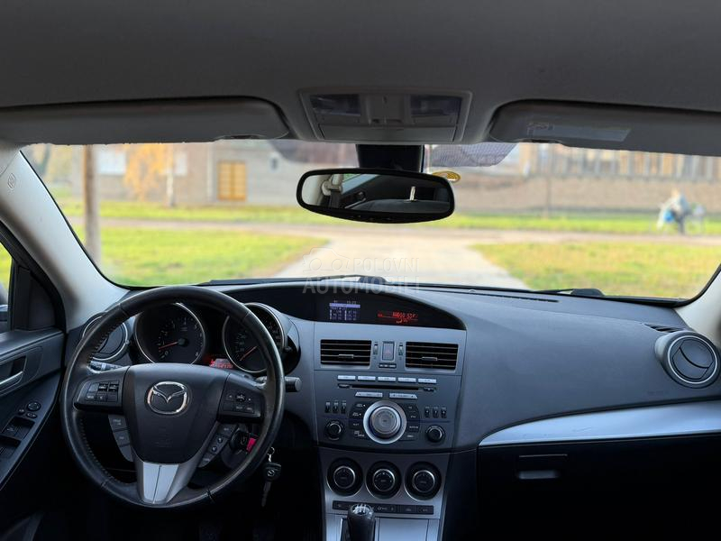 Mazda 3 1.6i Sport CH