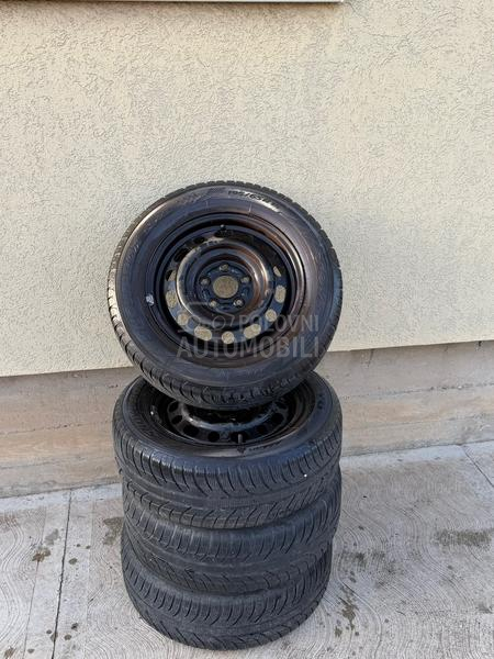 Mazda 3 1.6i Sport CH