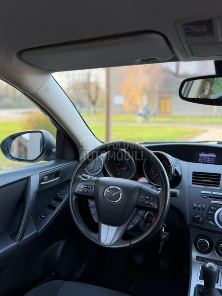 Mazda 3 1.6i Sport CH