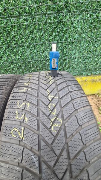 Bridgestone 255/40 R20 Zimska