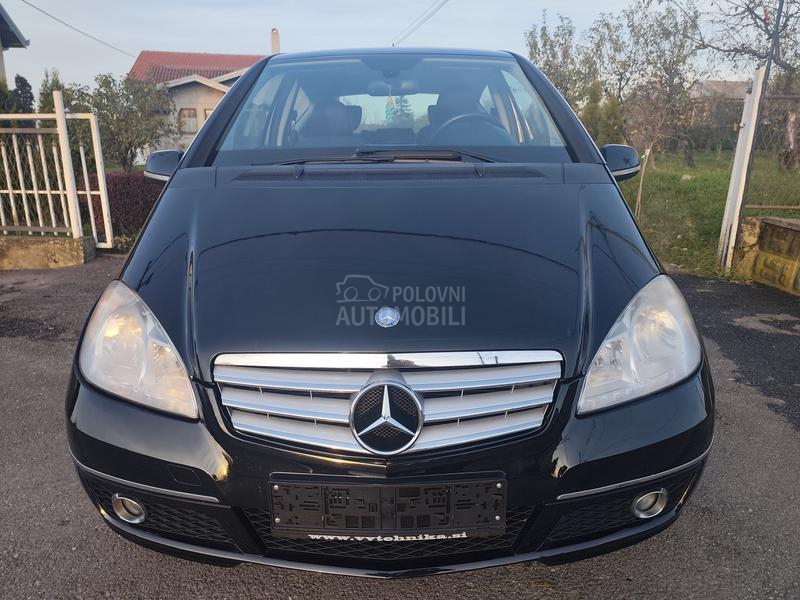 Mercedes Benz A 180 /FABRIČKO STANJE/
