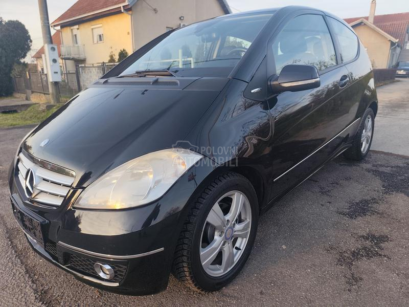 Mercedes Benz A 180 /FABRIČKO STANJE/