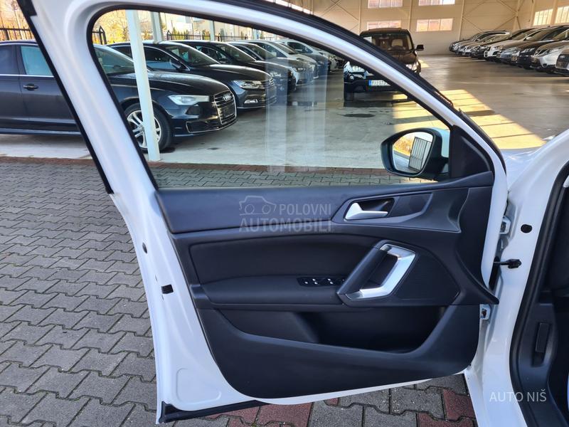 Peugeot 308 1.6 HDI PREMIUM