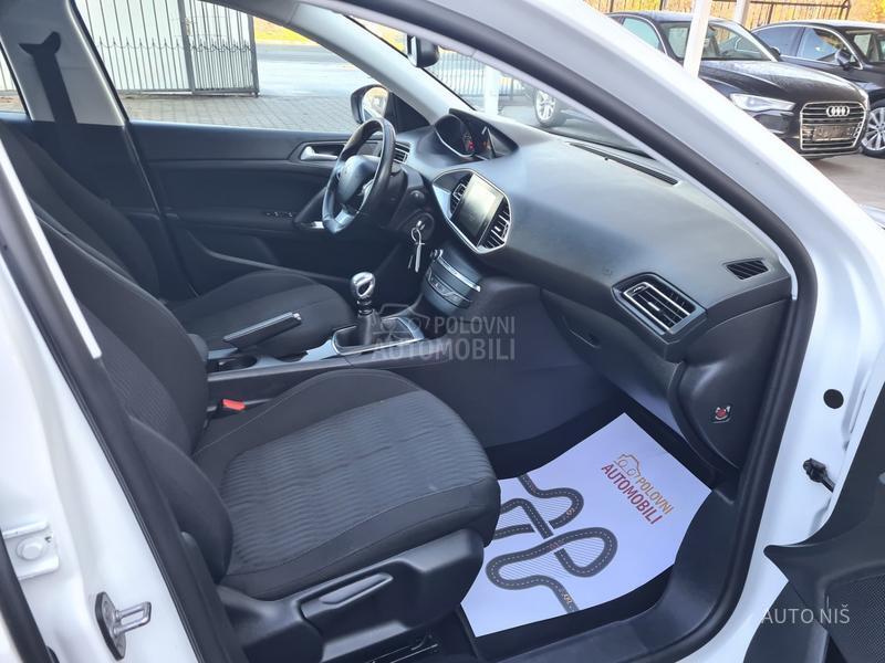 Peugeot 308 1.6 HDI PREMIUM