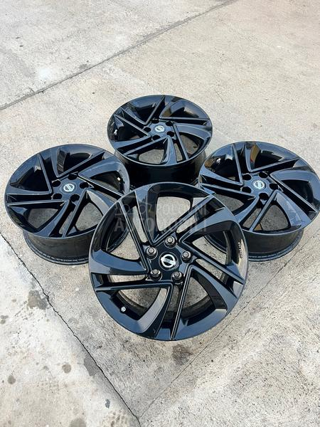 Aluminijumske felne Nissan sa senzorima 17" 5 x 114.3