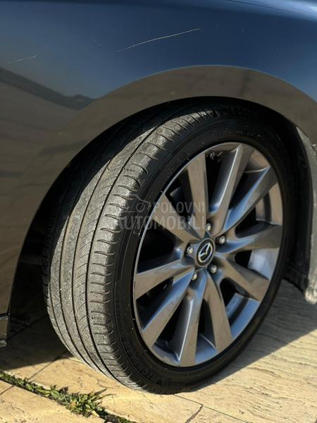 Mazda 3 2.0 Skyactiv G