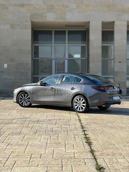 Mazda 3 2.0 Skyactiv G
