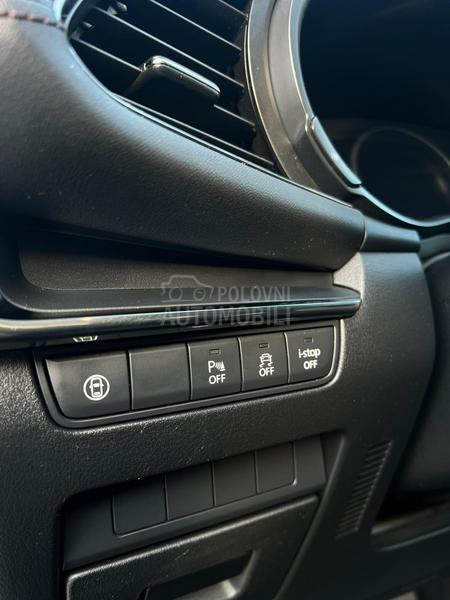 Mazda 3 2.0 Skyactiv G