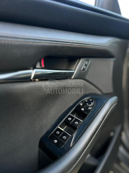 Mazda 3 2.0 Skyactiv G