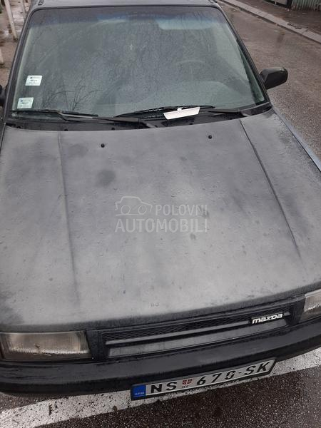 Mazda 323 