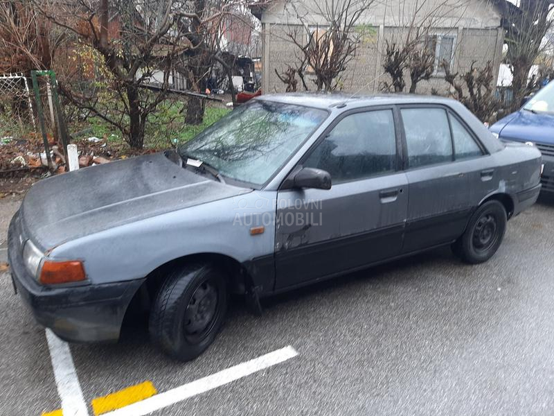 Mazda 323 