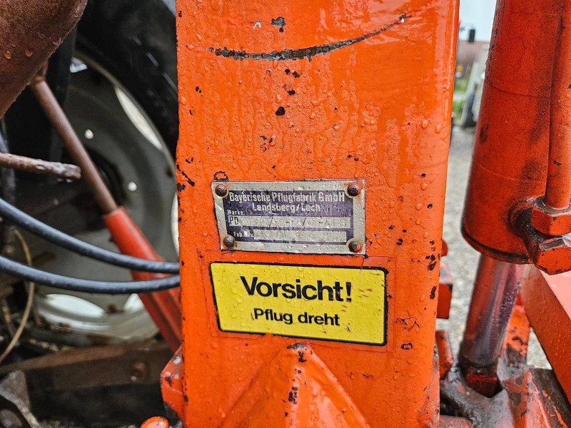 Massey Ferguson 3090  ODLIICAN