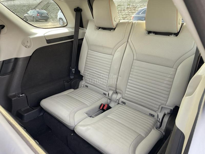 Land Rover Discovery HSE Luxury