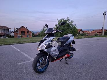 Aprilia aprilia  sr factory 50