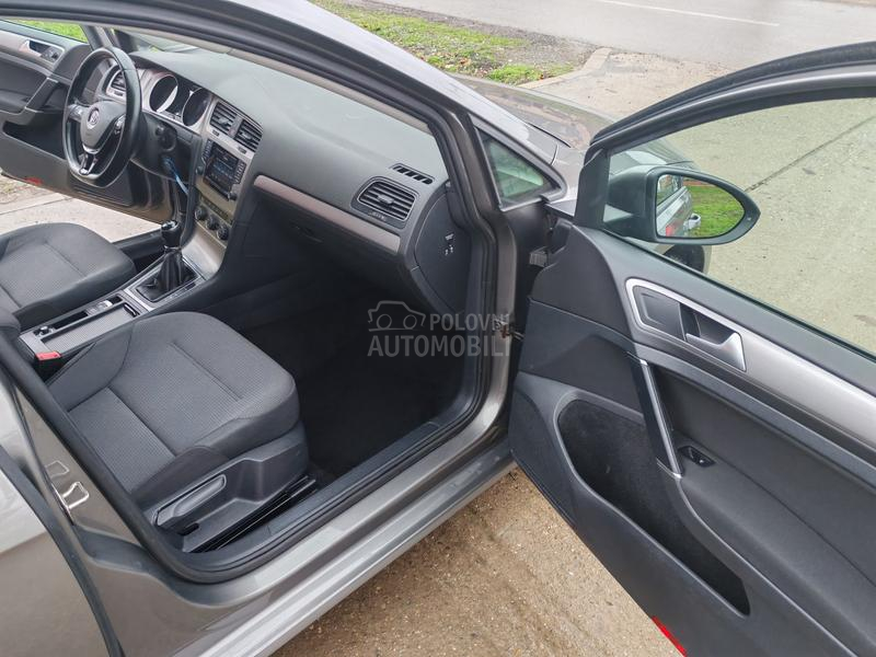 Volkswagen Golf 7 
