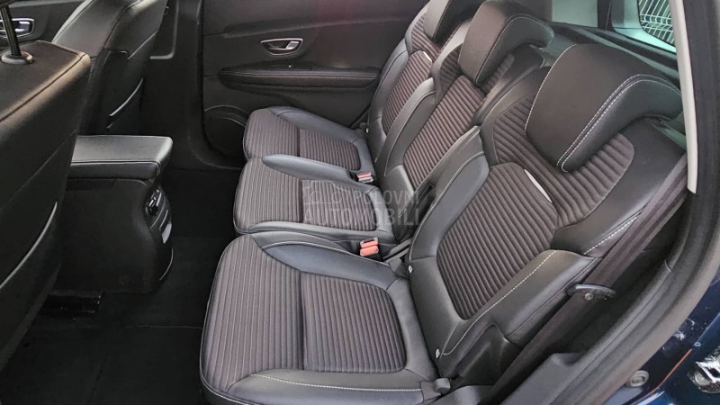 Renault Scenic 1.7dci edc INTENS