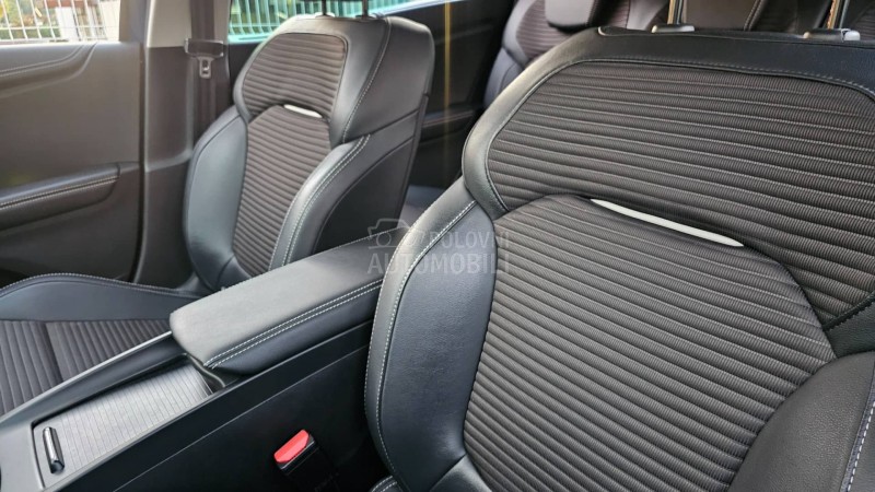 Renault Scenic 1.7dci edc INTENS