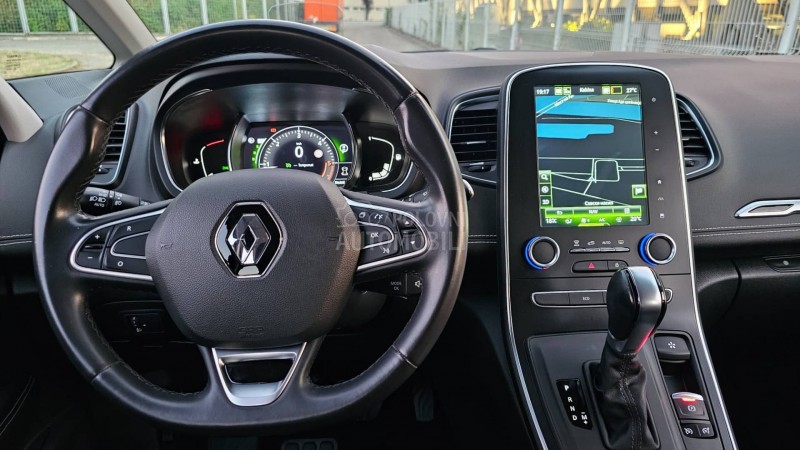 Renault Scenic 1.7dci edc INTENS