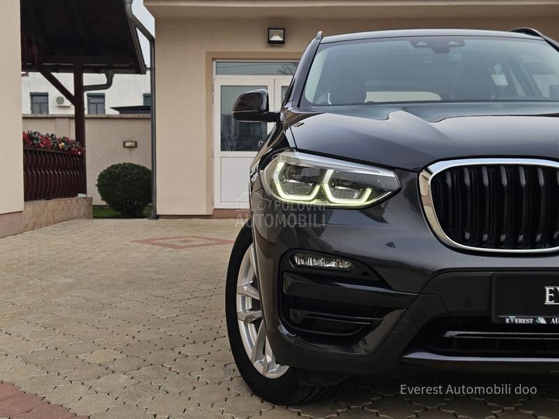 BMW X3 /XDrive/Luxury Line/