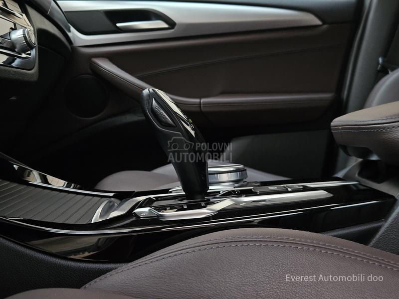 BMW X3 /XDrive/Luxury Line/