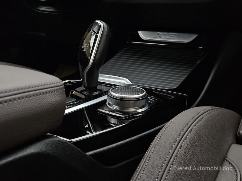 BMW X3 /XDrive/Luxury Line/