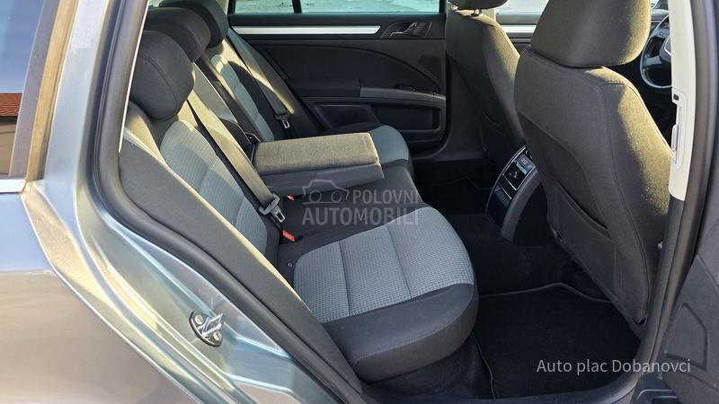 Škoda Superb 1.6 TDI GREENLINE