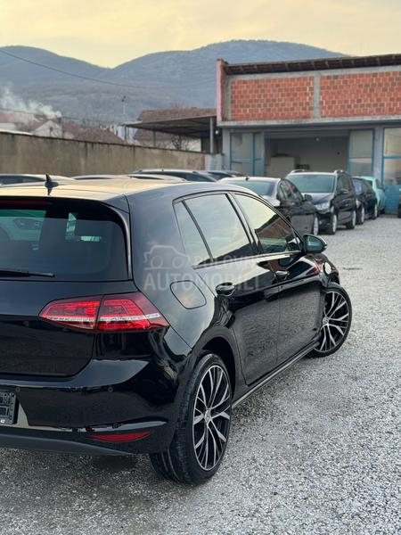 Volkswagen Golf 7 GTD 2.0 TDI
