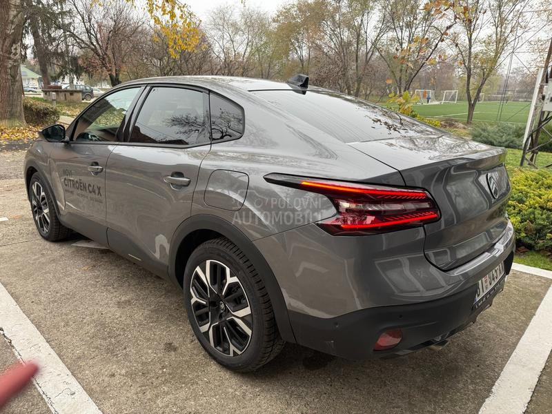 Citroen C4X MAX 130 EAT8 DEMO