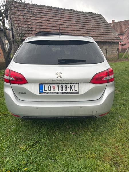 Peugeot 308 