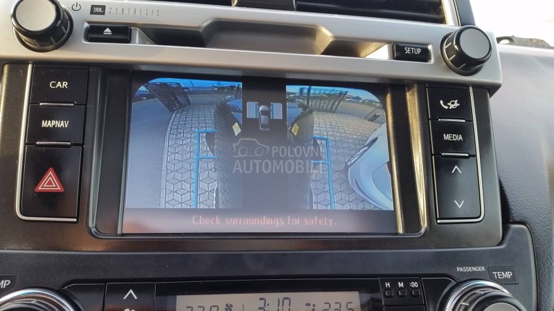 Toyota Land Cruiser 4WD/LED/PREMIUM/FUL