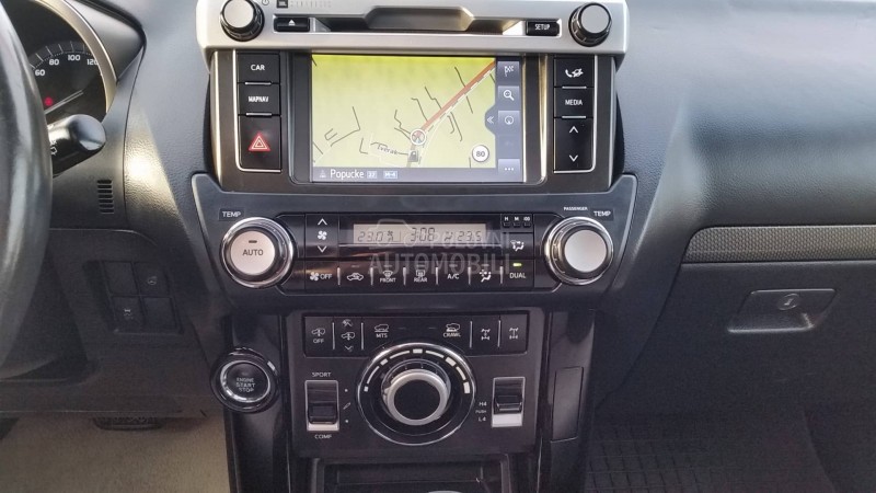 Toyota Land Cruiser 4WD/LED/PREMIUM/FUL