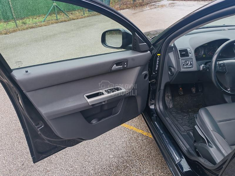 Volvo V50 1.6