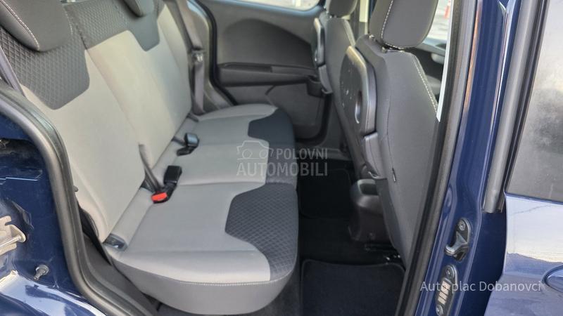 Ford Tourneo Courier 1.5 dci