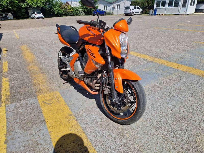 Kawasaki Er6n