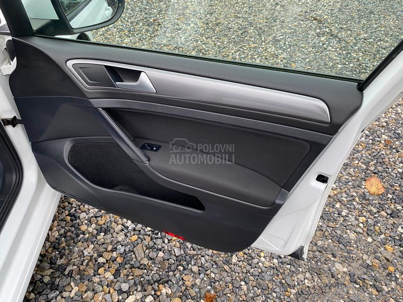 Volkswagen Golf 7 