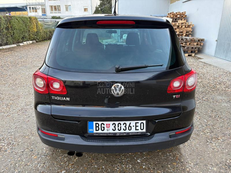 Volkswagen Tiguan 1.4 TSI 4x4 Nov,Nov
