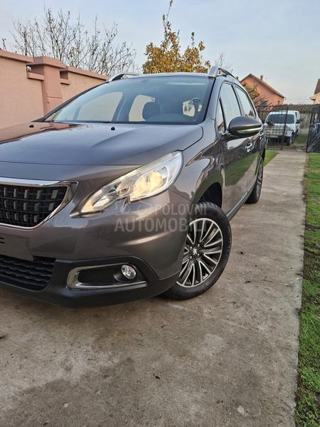 Peugeot 2008 ACTIVE