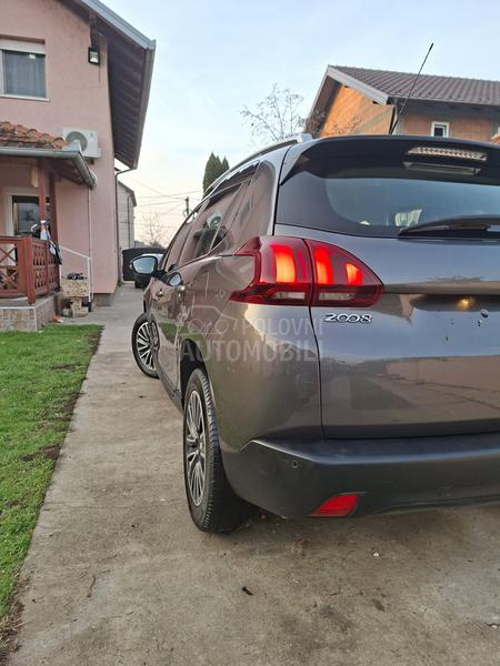 Peugeot 2008 ACTIVE