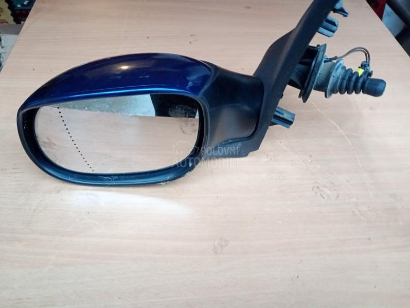 Peugeot 206 -  kompletan auto u delovima