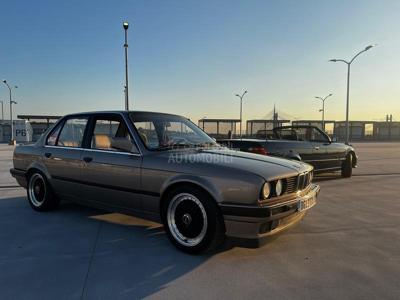 BMW 318 E30
