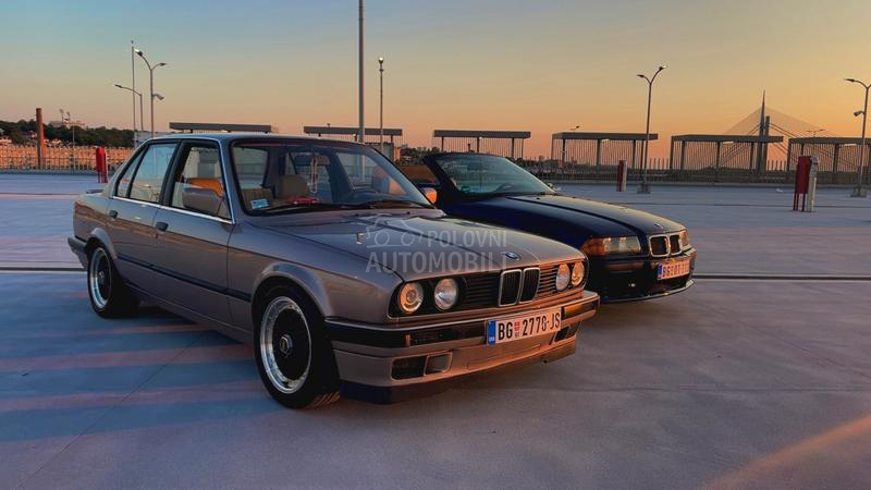 BMW 318 E30