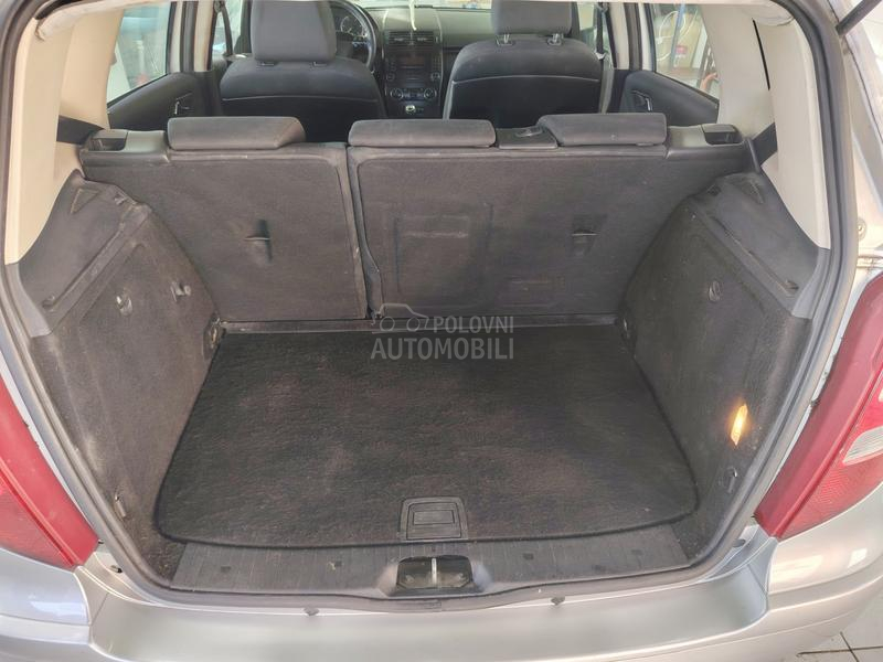 Mercedes Benz A 180 