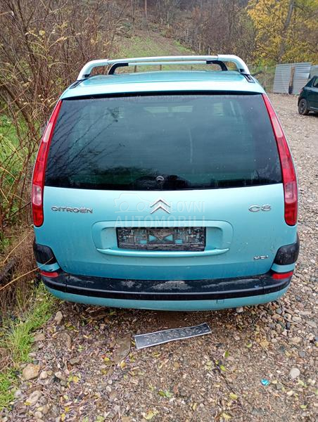 Citroen C8 -  kompletan auto u delovima