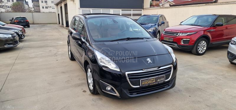 Peugeot 5008 ALLURE