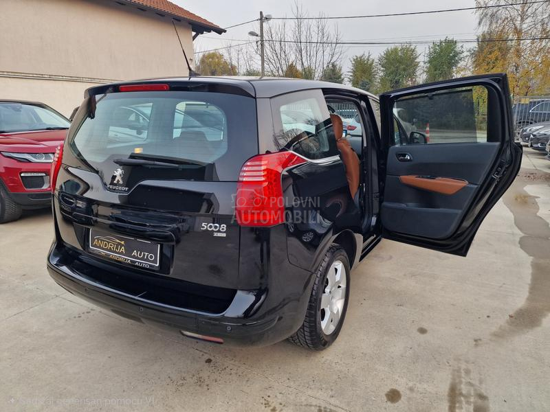 Peugeot 5008 ALLURE