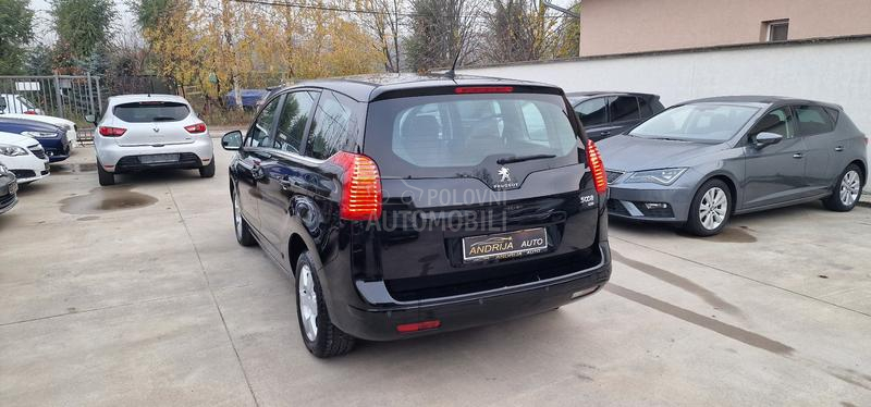 Peugeot 5008 ALLURE