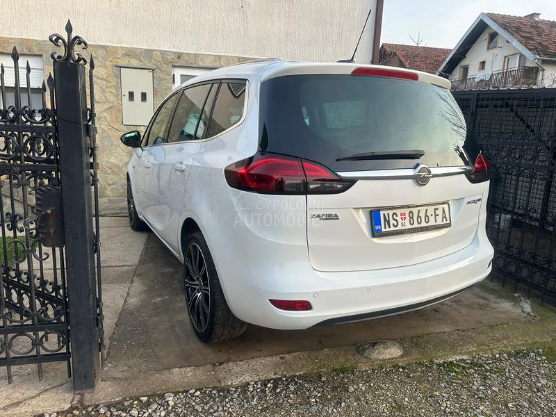 Opel Zafira ecoM turbo