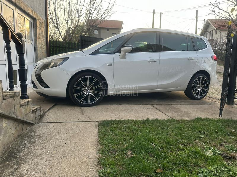 Opel Zafira ecoM turbo